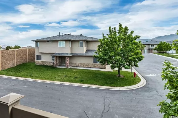 Riverton, UT 84096,4834 W STORMY MEADOW DR #65