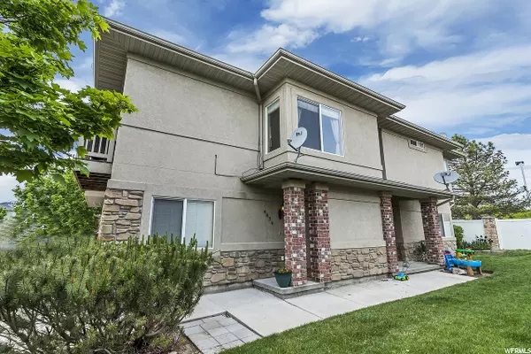 Riverton, UT 84096,4834 W STORMY MEADOW DR #65