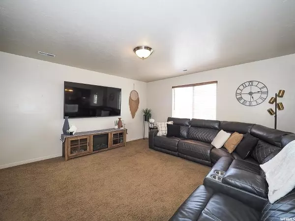 West Jordan, UT 84081,6585 S AZIMUTH CT