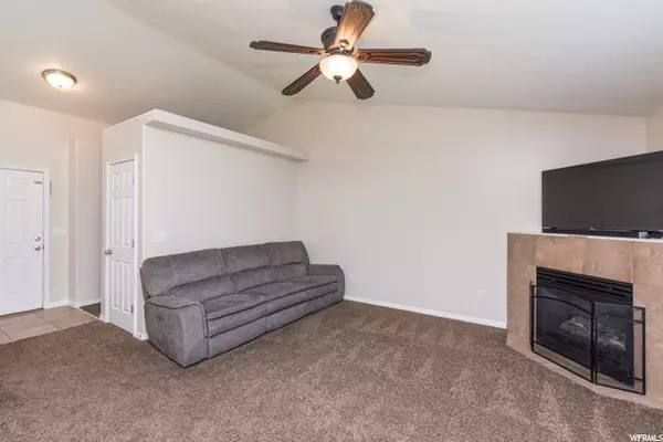 Tooele, UT 84074,343 CANDELLARIA DR