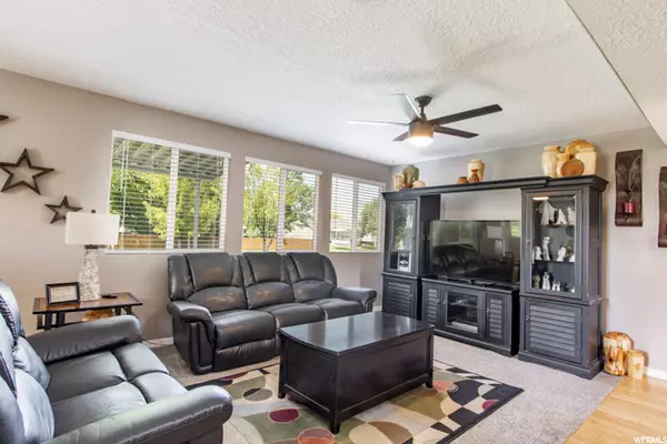 Stansbury Park, UT 84074,54 KEEL CT