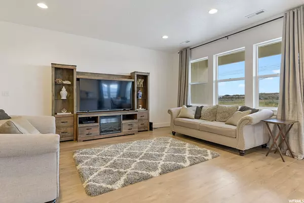 West Bountiful, UT 84087,2071 N 1000 W