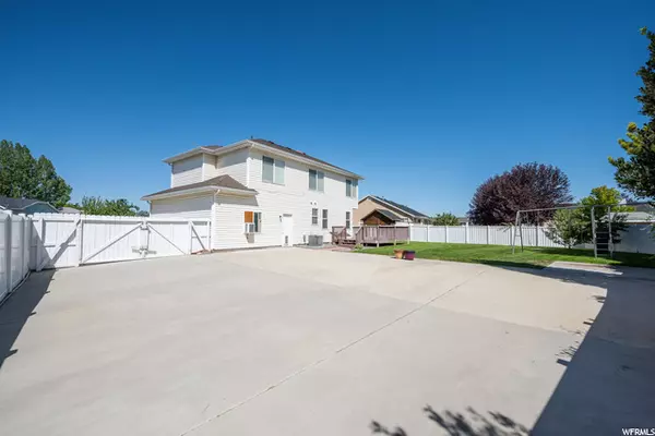 Stansbury Park, UT 84074,708 COUNTRY CLB