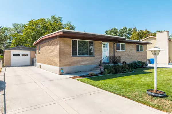 3478 S 335 E,  Salt Lake City,  UT 84115