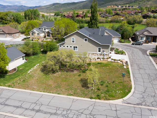 Eden, UT 84310,4816 E FAIRWAY OAKS DR #27