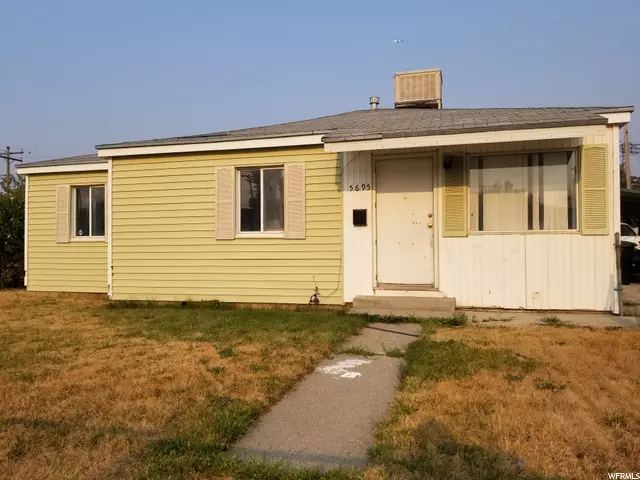 Kearns, UT 84118,5695 S 4540 W