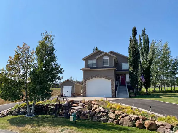 2565 S COUNTRY CLUB DR, Garden City, UT 84028