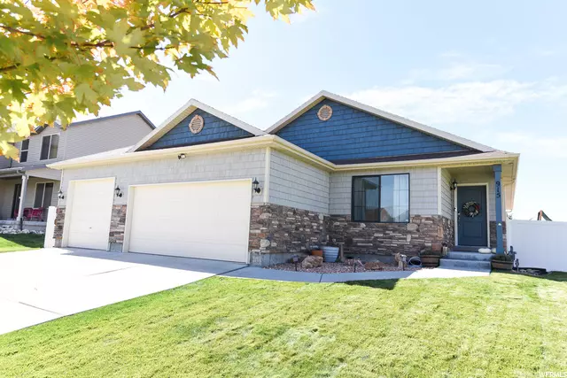 Tooele, UT 84074,915 N OPAL LN