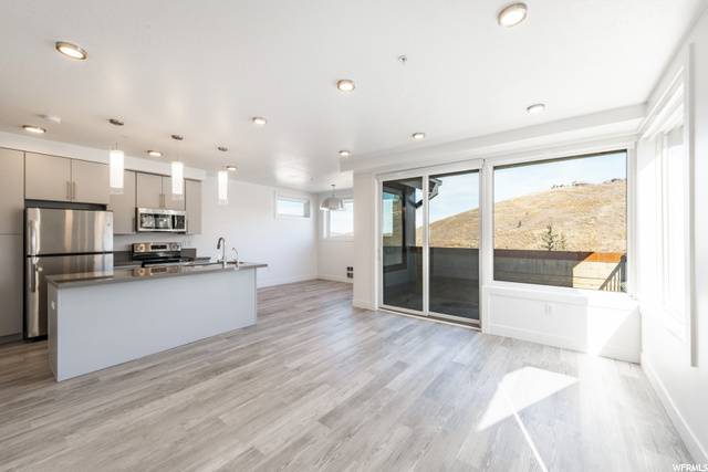 Park City, UT 84060,1293 LOWELL AVE #A402