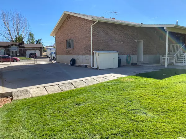 Roy, UT 84067,5373 S 3450 W