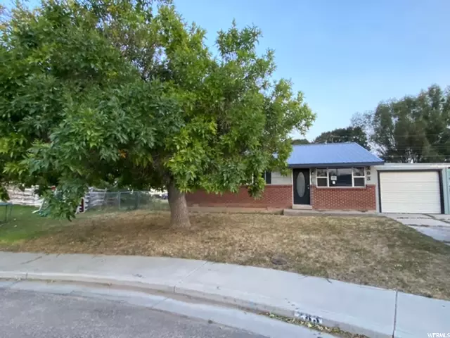 Vernal, UT 84078,283 W ALLEN DR