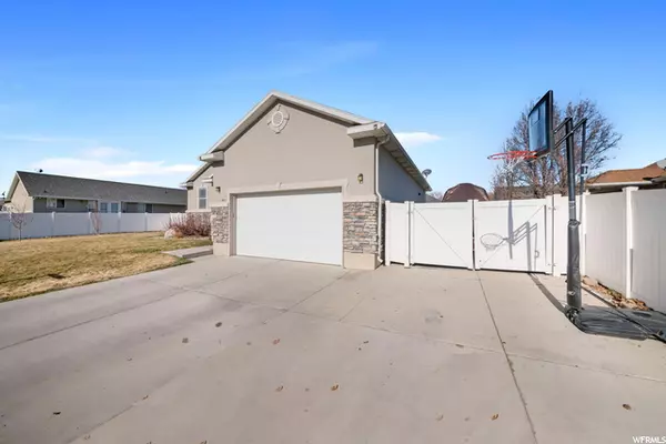 Lehi, UT 84043,740 W FOXBOROUGH