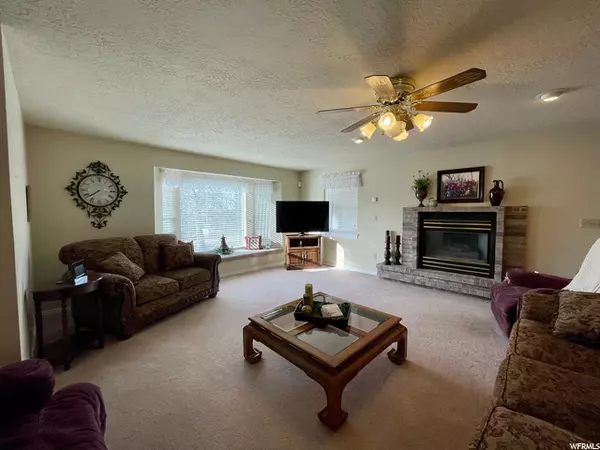 Pleasant View, UT 84414,3867 N 800 W