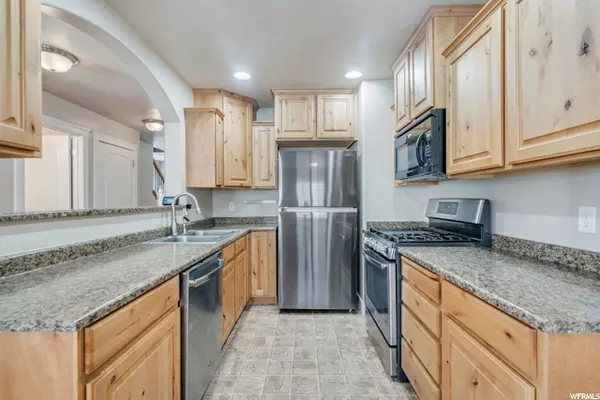 Murray, UT 84123,6670 S RYKER VISTA LN W