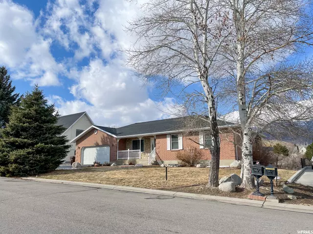 Alpine, UT 84004,262 W HILLSIDE CIR