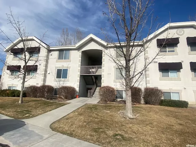 Provo, UT 84601,259 S 1050 W #74