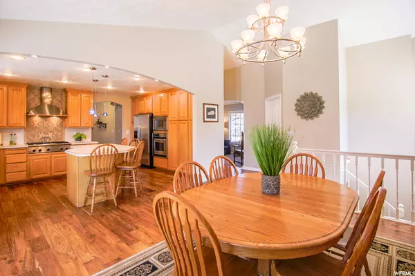 Washington Terrace, UT 84405,5558 S 400 W