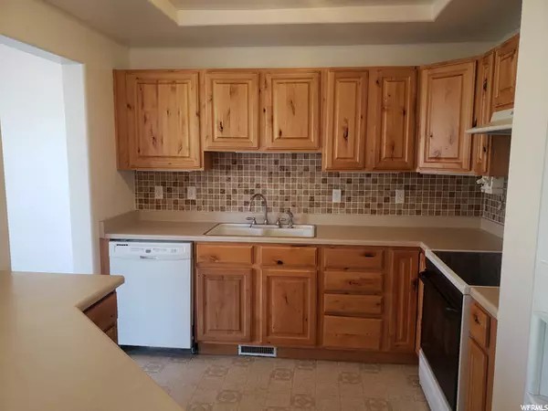 Tooele, UT 84074,1742 BRETT ST