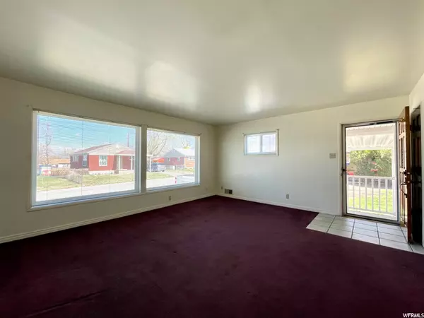 Washington Terrace, UT 84405,157 W 4775 S