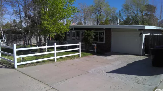 Sandy, UT 84094,903 E CARNATION DR