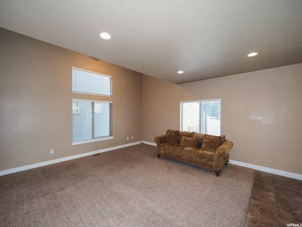 Lehi, UT 84043,2657 N ELM DR #30