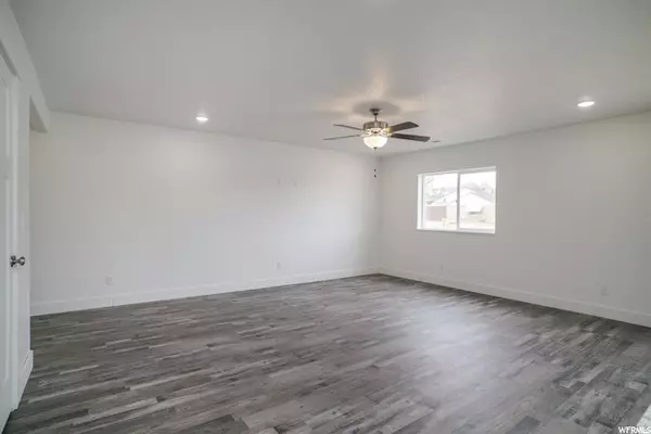 Washington Terrace, UT 84405,4988 S 475 W