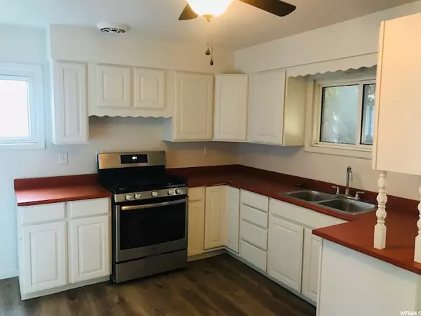 Washington Terrace, UT 84405,353 W 4900 S