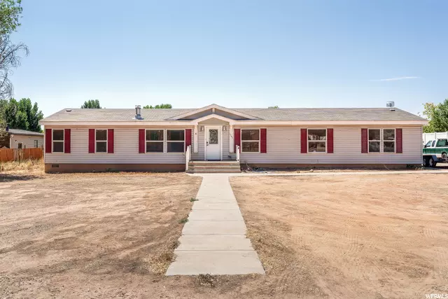 Vernal, UT 84078,1561 W 1000 S #6