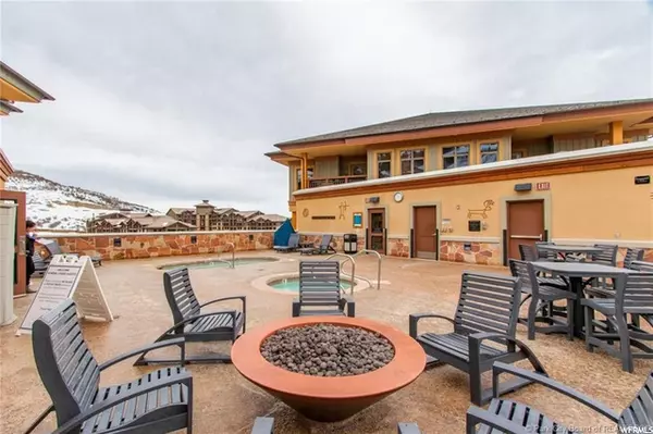 Park City, UT 84098,3720 N SUNDIAL CT #C404