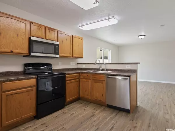 Tooele, UT 84074,854 N 200 W