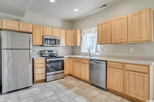 Herriman, UT 84096,14462 S ENTRADA RIM LN