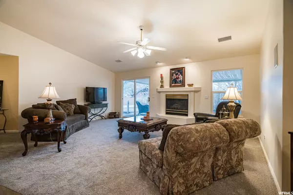 Diamond Valley, UT 84770,1343 W TOPAZ RD