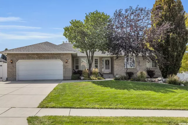 South Jordan, UT 84095,10152 S GOLDEN SAND PL