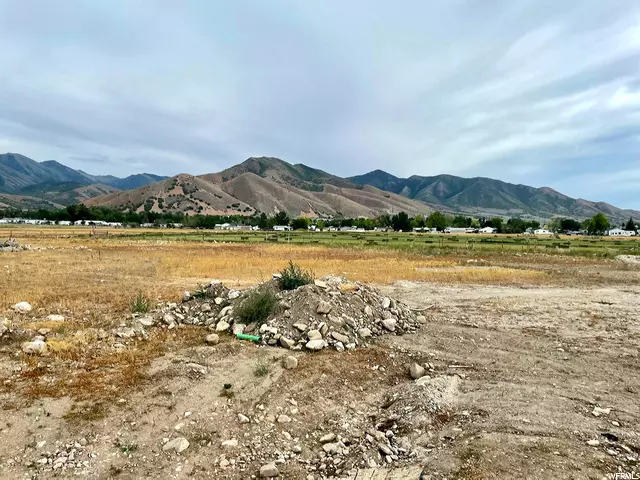 Tooele, UT 84074,833 W 200 S