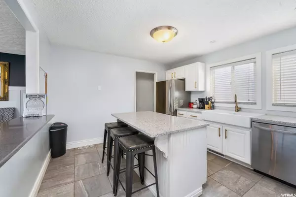 Washington Terrace, UT 84405,252 W 4500 S