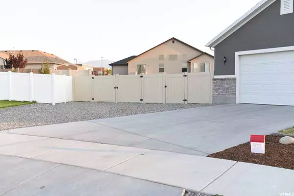 Tooele, UT 84074,2241 N 370 W