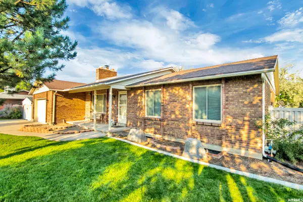 West Jordan, UT 84088,9105 S RIDGEWOOD PL W