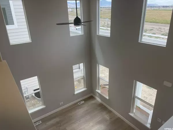 Herriman, UT 84096,4417 W MONUMENT PEAK DR #928