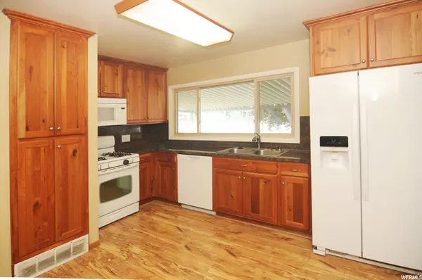 Washington Terrace, UT 84405,4697 S 275 W