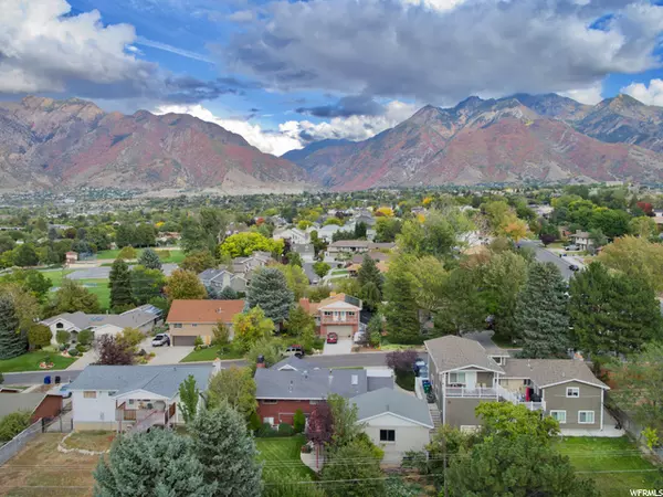 Salt Lake City, UT 84121,7364 S CHRIS LN