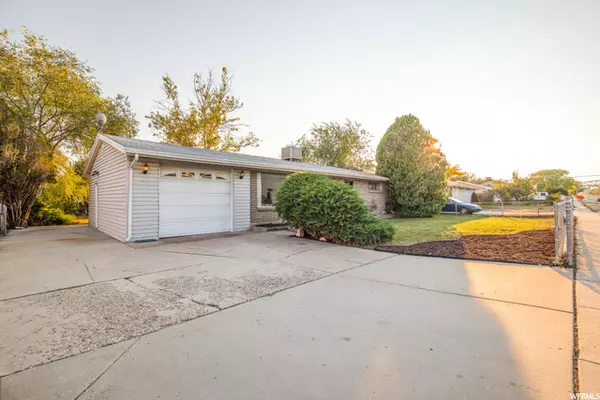 Taylorsville, UT 84129,2063 W 6200 S