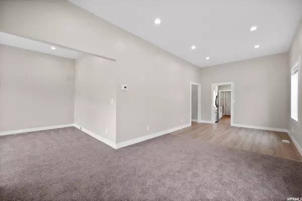 Salt Lake City, UT 84105,1330 S 1100 E