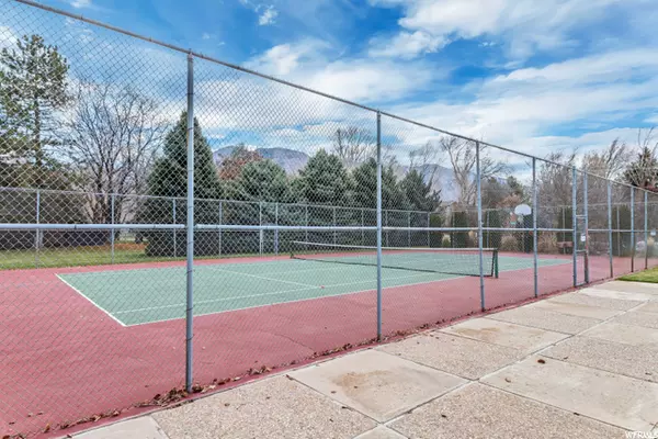 Ogden, UT 84404,1120 E CANYON RD #28