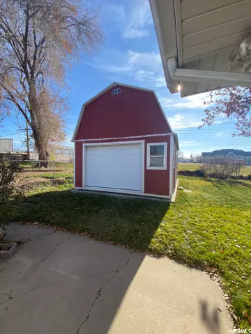 Clearfield, UT 84015,199 W 1425 N