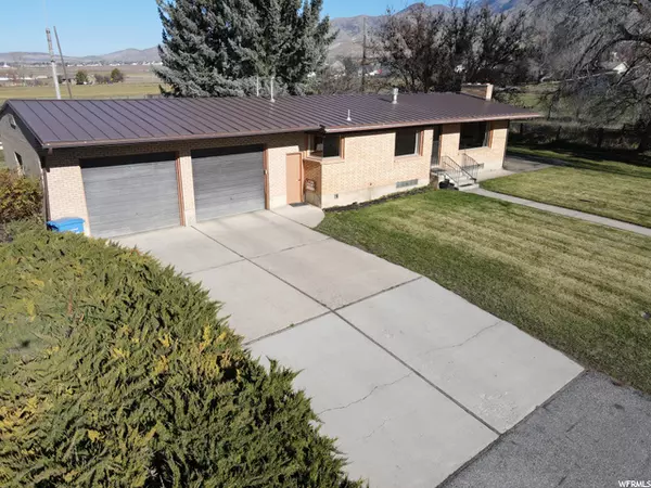 Hyde Park, UT 84318,15 E 300 N