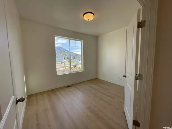 Provo, UT 84601,1571 W 940 S #225