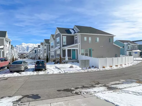 Lehi, UT 84043,4478 W 2550 N