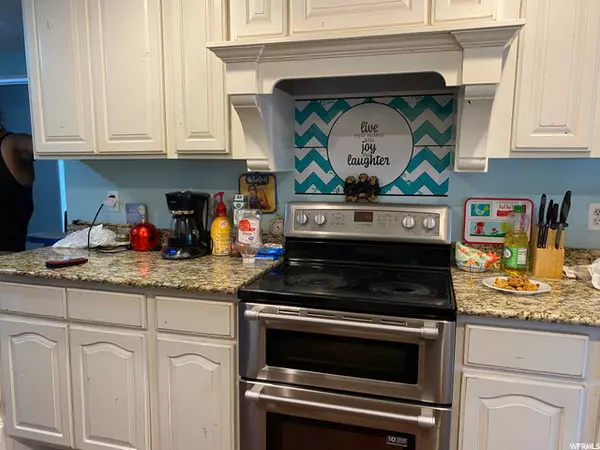 Roosevelt, UT 84066,692 W 75 N