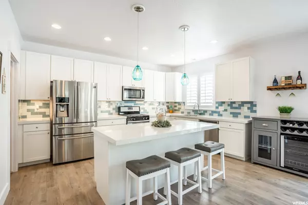 Salt Lake City, UT 84106,920 E QUEENSMILL LN