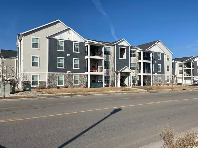 Herriman, UT 84096,5017 W SAMANA LN S #202